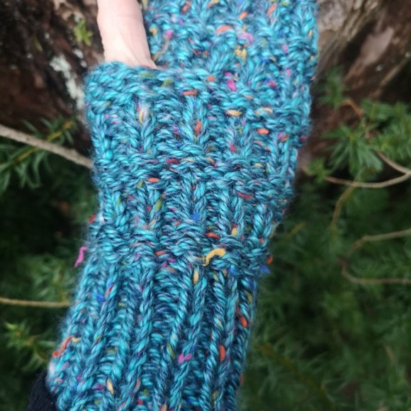Key Largo Tweed Chunky Knit Handmade Fingerless Texting Gloves Rayon Ble… - Picture 5 of 5